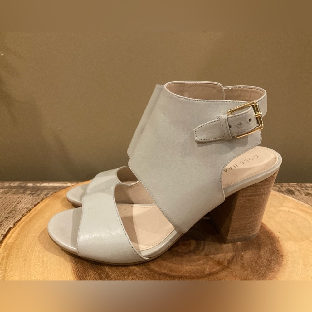 Cole Haan Womens Kathlyn Bootie New Size 5.5 Grey Peep Toe Block Heel - Picture 3 of 16